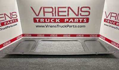 S60-1581-1611 TRIM-BACKWALL, UPR