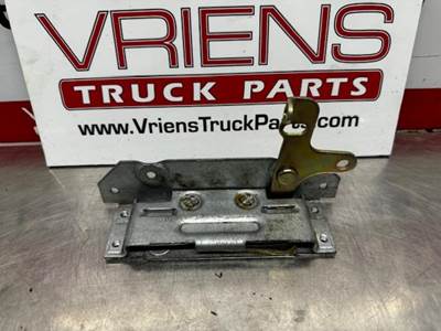 Peterbilt Latch / Lock
