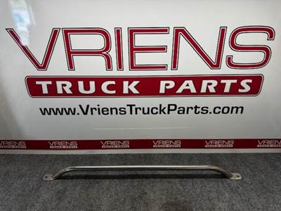 18-41098-006 GRAB HANDLE - EXTERIOR, 1016 MM
40" CENTER TO CENTER