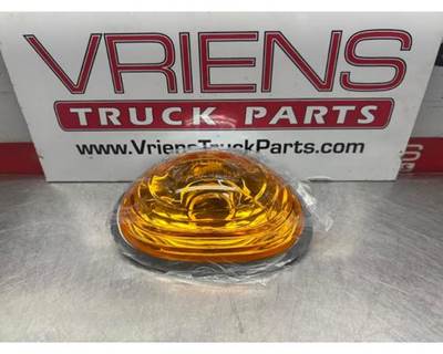 International Hood Mount Turn Signal/Marker Light, Right, Part # 3580632C93