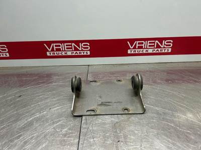 BRACKET-EXHAUST MOUNT M11-1460