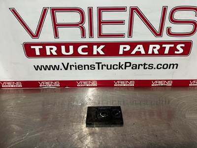 KENWORTH SPACER-FRONT AXLE, ALUMINUM, K221-4785, K221-3561