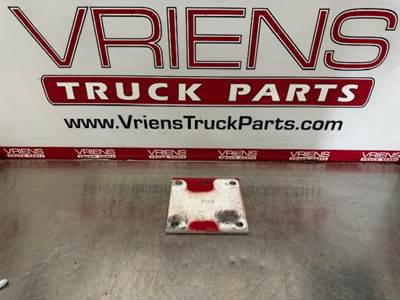 K221-3927-5 SPACER-ENGINE SPRT REAR SQ 8X184X184 AL