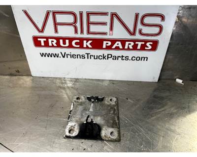 Kenworth Rear Engine Support Spacer 6X184X184 AL, Part # K221-3671-4, Cast # K221-3671B