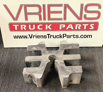 B80-6011-030 SPACER-FRONT SUSP OLD# 02-01701-030
1 15/16"X1 1/16" OR 23.8125 mm