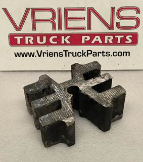 B80-6011-050 SPACER-BLOCK, FRONT AXLE
2 3/4 X 2 3/8