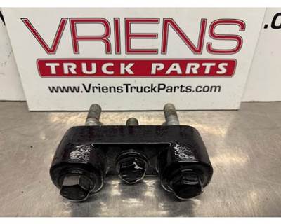 Used Peterbilt 567 Spacer-Center Tow Cast Alum, Part # A80-6010