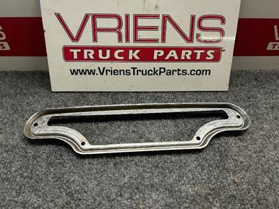 68239 DASH INSTRUMENT BEZEL COVER