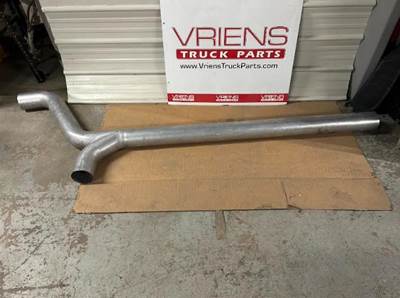 8078388 JUNCTION PIPE