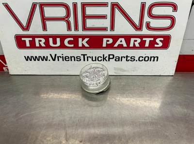 38851 CLEARANCE LIGHT