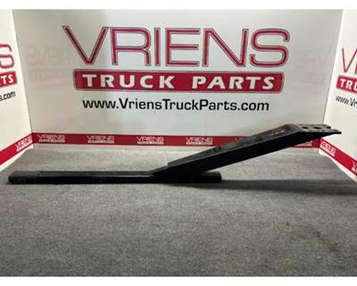 Volvo Exhaust Bracket, Part # 21018917