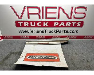 Freightliner Left Mud Flap
