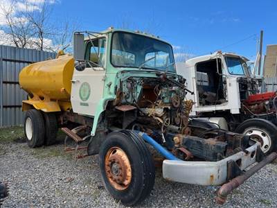 Ford 8000 Truck