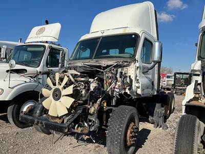 Freightliner Cascadia Truck
