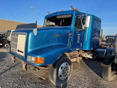 International 9200 Truck