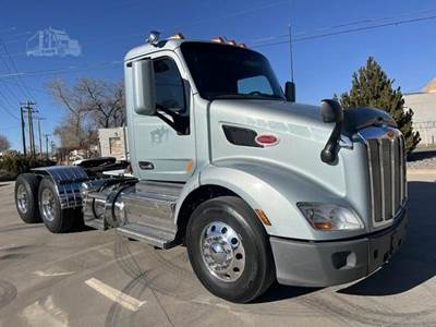 Peterbilt 579 Truck