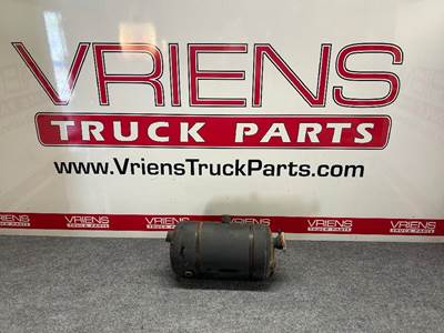 Peterbilt Radiator Overflow Bottle / Surge Tank for a Kenworth