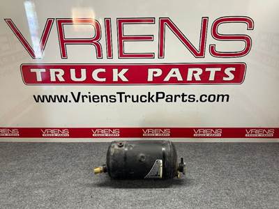 Peterbilt Radiator Overflow Bottle / Surge Tank for a Kenworth