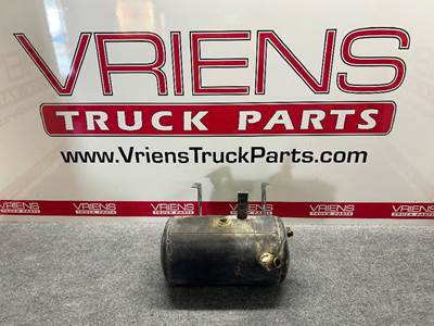 Peterbilt Radiator Overflow Bottle / Surge Tank