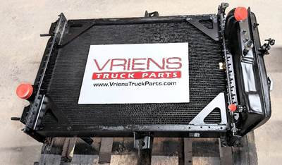 Kenworth T800 Radiator