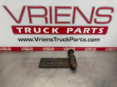 K324-383 BRACKET-SHOCK ABSORBER