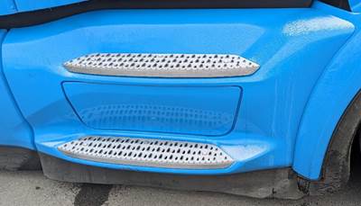 Peterbilt 579 Right Fairing