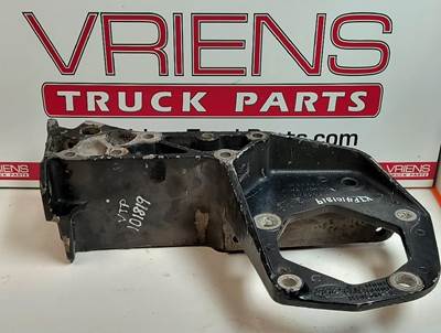 Peterbilt 379 Right Spring Hanger