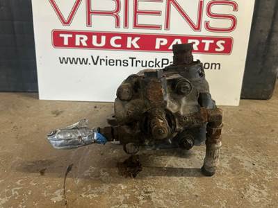 International 1688882C91 Steering Gear / Rack