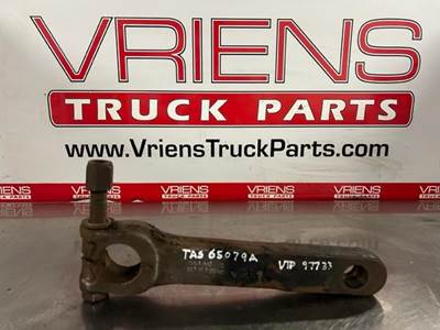 TRW/ROSS 842448-02 Left Steering (Pitman) Arm