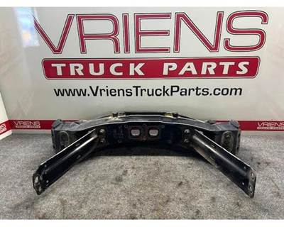 Freightliner Suspension Crossmember / K-Frame