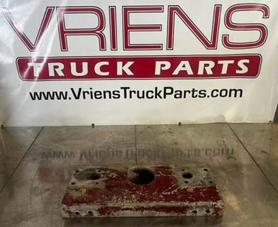 Kenworth W900 Suspension Crossmember / K-Frame