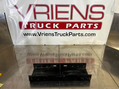 Kenworth W900 Suspension Crossmember / K-Frame