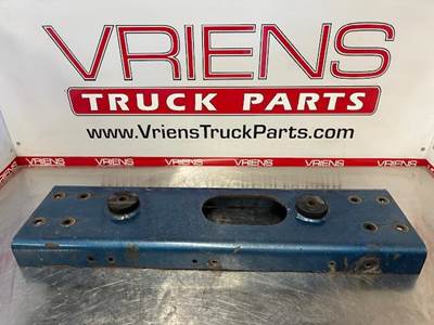 Kenworth W900 Suspension Crossmember / K-Frame