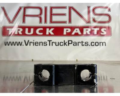 Kenworth SHACKLE Suspension Parts for a Kenworth W900
