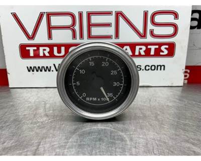 Ford LT9000 Tachometer