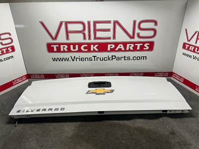 CHEVROLET SILVERADO 1500 TAILGATE 2007-2013 
SMALL DENT (PICTURED)