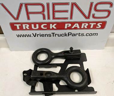 Volvo VNL Trailer Hitch