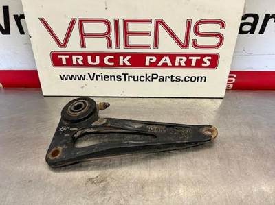 K037-158 BELLCRANK-CLUTCH CONTROL