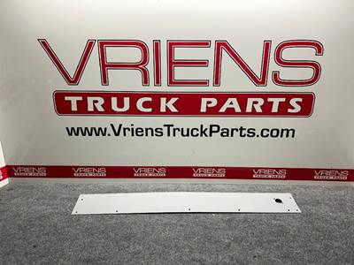 R33-1075-511111A1R SKIRT-SOUND SHIELD RH