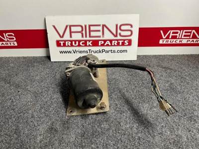 E-008-060 WINDSHIELD WIPER MOTOR