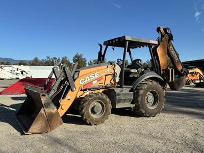 2017 Case 580 SN Backhoe
