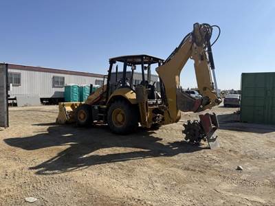 2025 Caterpillar 420 Loader Backhoe