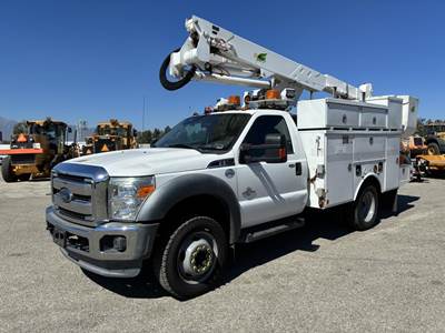 2016 Ford F-550 Boom / Bucket Truck