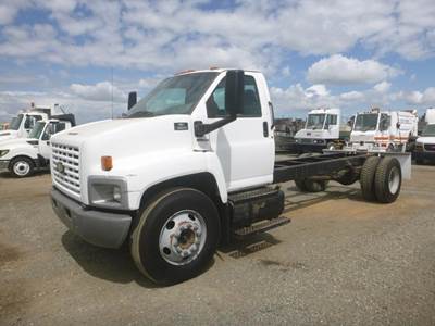 2004 Chevrolet C6500 S/A Cab & Chassis