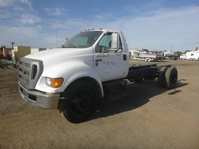 2007 Ford F650 Cab & Chassis