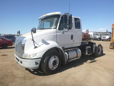 2005 International TranStar 8600 Cab & Chassis Truck