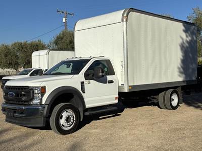 2022 Ford F-450 Box Truck