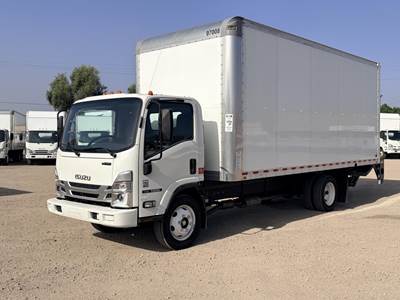 2024 Isuzu NRR Box Truck