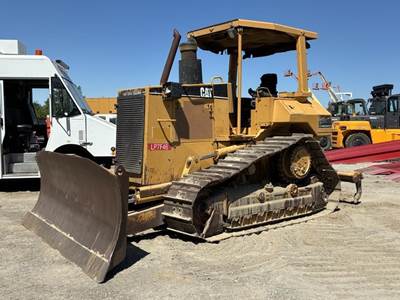 2000 Caterpillar D5M Dozer