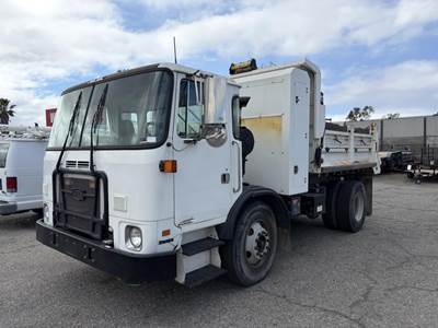 2011 Autocar Xpeditor ACX42 S/A Dump Truck